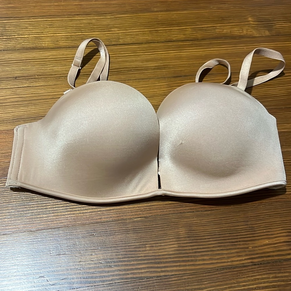 Victoria secret bombshell bra in nude